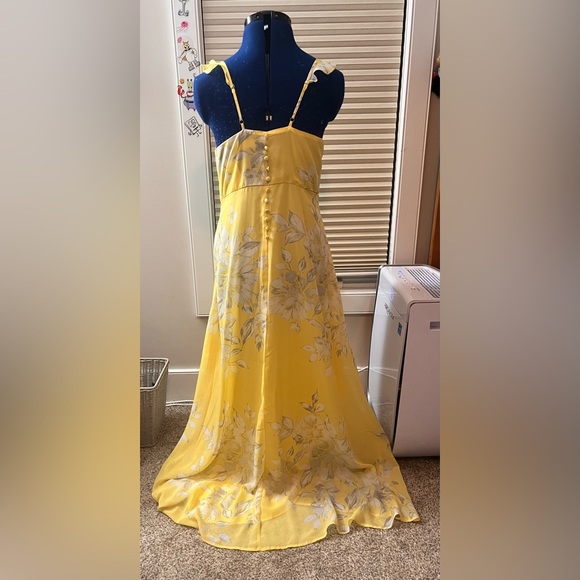 Yellow Floral spring dress - Picture 2 of 2